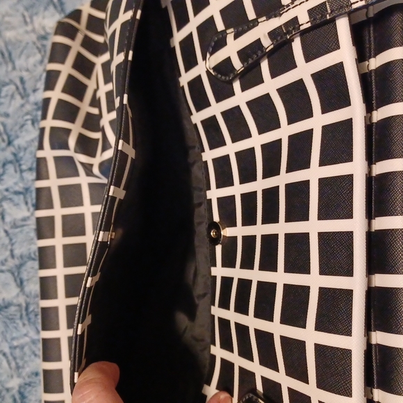 Kate Spade XL Dally Laurel Black & Cream Checked Zippered Travel Overnight Bag - Picture 8 of 14